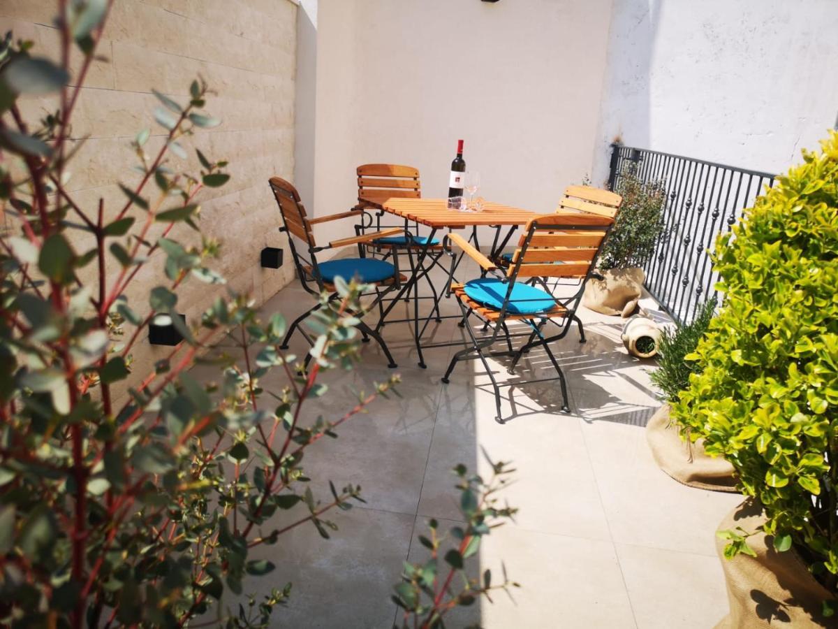Croatica Apartments Crikvenica Exterior foto